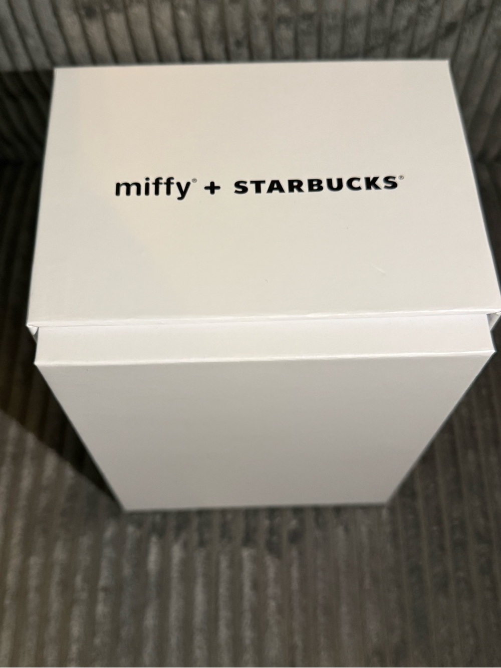 Starbucks x miffy White Mug with Teal Lid and Red Floral Accent - Picture 6 of 8